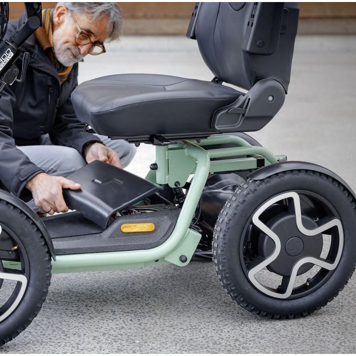 sterling_s800_mobility_scooter_7